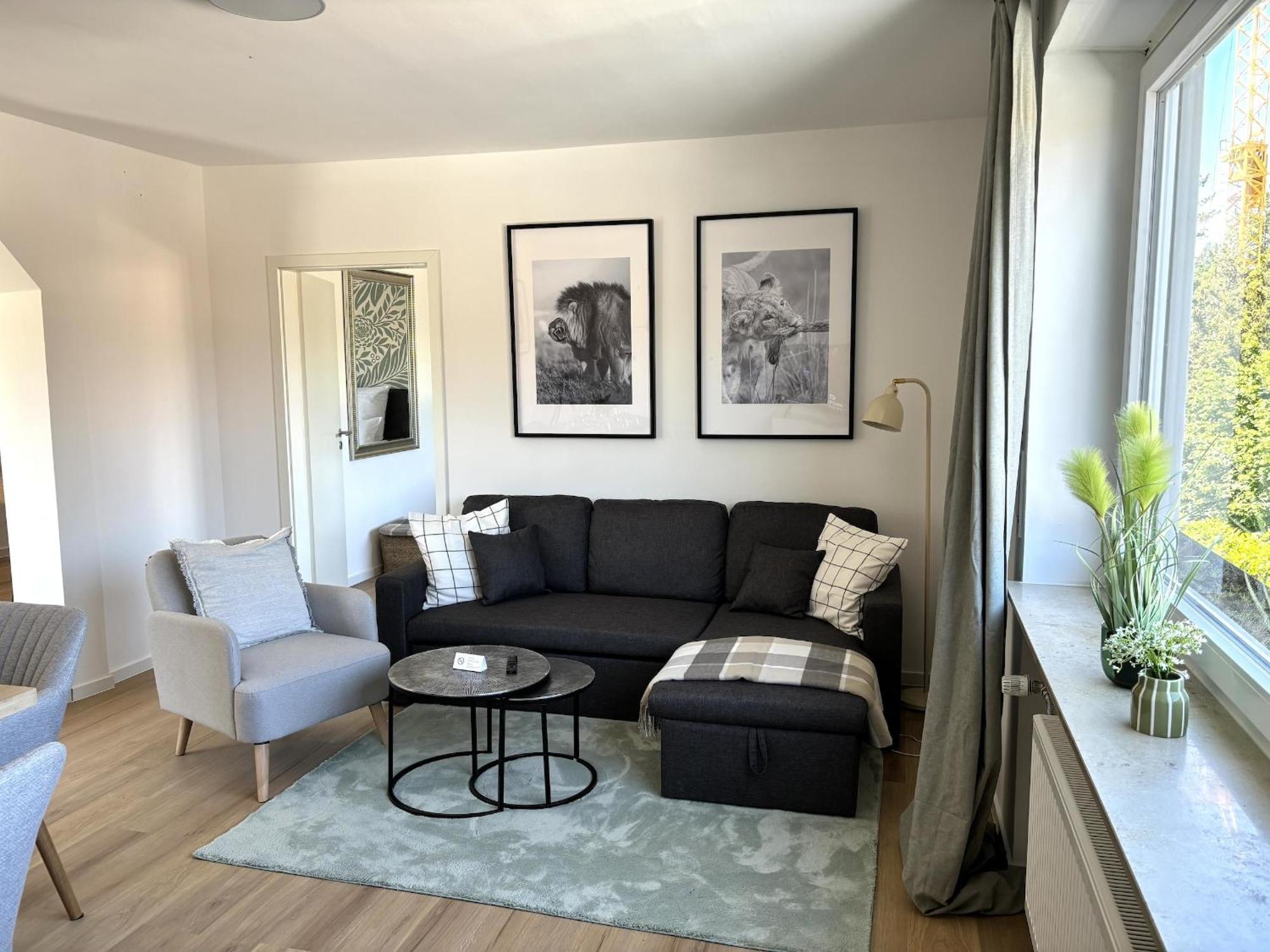 Gesamte Wohnung, Kueche, Parkplatz, Terrasse Bad Bellingen Exterior photo